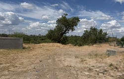 380 Riverhill Lp, Laredo, TX 78046