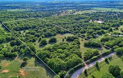 3952 Lake Valley Rd, Sunset, TX 76270