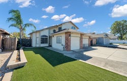 1695 Ponderosa Dr, Oakley, CA 94561