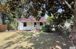 201 Marshall st, Hooks, TX 75561