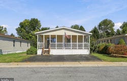 143 TULIP Circle, EPHRATA, PA 17522