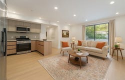 7510 Sepulveda Boulevard, Van Nuys, CA 91405