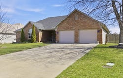 930 Brookside Drive, Marshfield, MO 65706