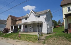 320 S Broadway St, Scottdale, PA 15683