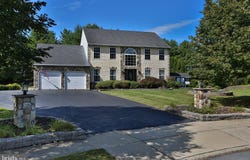 1100 LONGWOOD Drive, QUAKERTOWN, PA 18951