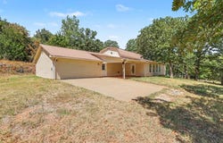 21303 E Trailridge Road, Tecumseh, OK 74873