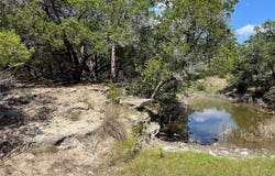 992, Blanco, TX 78606