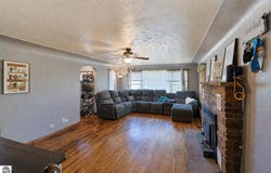 3121 S Shepherd Road, Mt Pleasant, MI 48858