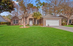 4502 Firethorne Dr., Murrells Inlet, SC 29576