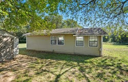 63176 E 282 Road, Grove, OK 74344