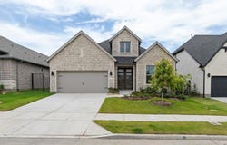 1725 Hillside Stroll Drive, Lavon, TX 75166