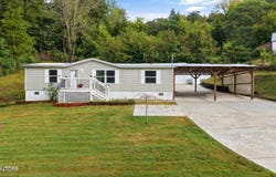 2321 W Copeland Drive, Powell, TN 37849