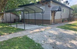 903 Clendenin St, Beardstown, IL 62618