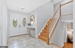 1526 LAUREL HILL Road, VIENNA, VA 22182