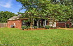 215 Old Town Lane, Brandon, MS 39042