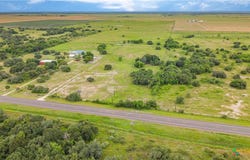 4889 SH 111, Midfield, TX 77458