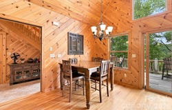 1055 Winter Star Loop, Burnsville, NC 28714
