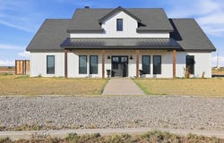 402 County Rd 308, Seminole, TX 79360