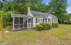 704 E Hamlet Avenue, Hamlet, NC 28345