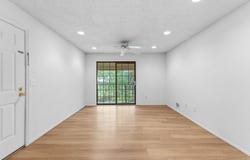 142 Sussex Pl, Galloway Township, NJ 08205