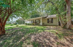 111 Blackhawk Dr, Daleville, AL 36322