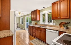 3 Barratt Place, Fairport, NY 14450