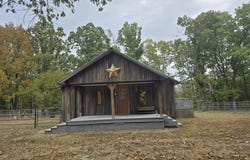 687 County Road 917, Theodosia, MO 65761