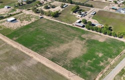 B1B Camino Torres, Belen, NM 87002