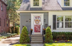 277 Ridgemont Road, Grosse Pointe Farms, MI 48236