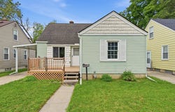 15943 Kinloch Street, Redford, MI 48239