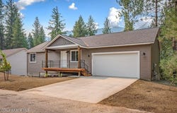 511 Lower Rio Vista St, Osburn, ID 83849