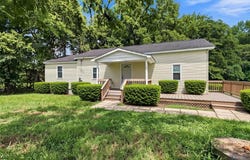 19081 Rawlings Road, Capron, VA 23829