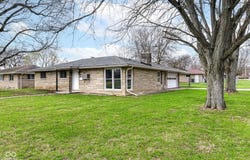 2328 E 9th Street, Anderson, IN 46012