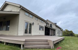 118 Middle Road, Essex, NY 12936