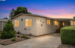 1199 N TERRY St, Eugene, OR 97402