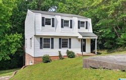 124 FOX HILL DRIVE, CENTER POINT, AL 35215