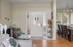 215 Cimarron Trail, Irving, TX 75063