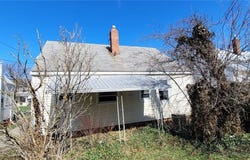 21250 Wilmore Avenue, Euclid, OH 44123