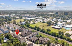 1006 Shepherd Oaks Drive, Houston, TX 77018