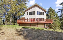 1496 Pine Ridge Drive, Cascade, ID 83611