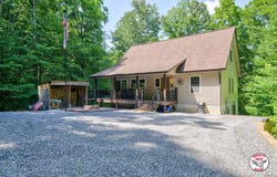 107 Choctaw Rd., Byrdstown, TN 38549