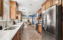 15944 Gledhill, North Hills, CA 91343