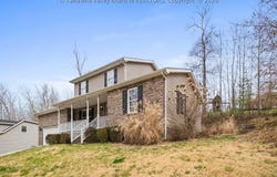 601 Valley Drive, Elkview, WV 25071