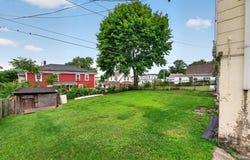 59 Orient St, Worcester, MA 01604