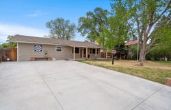 1225 N 4th St, Berthoud, CO 80513