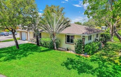 432 SW NATURA Avenue, Deerfield Beach, FL 33441