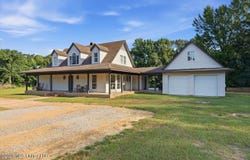 184 Holliday Trace, Raymond, MS 39154