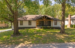 3936 S Sherman Drive, Independence, MO 64055