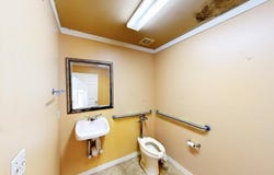 1906 Ross Clark Circle, Dothan, AL 36301