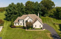 8 JESSE CT, GLEN MILLS, PA 19342